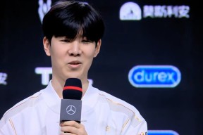 九游下载安装-TheShy连续十二场比赛得分超过最后时刻胜出，巴黎圣日耳曼不断突破！-九游下载安装